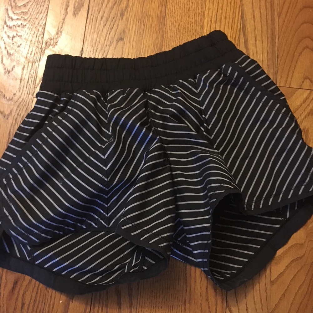 Lululemon Running Shorts - new with tags cut